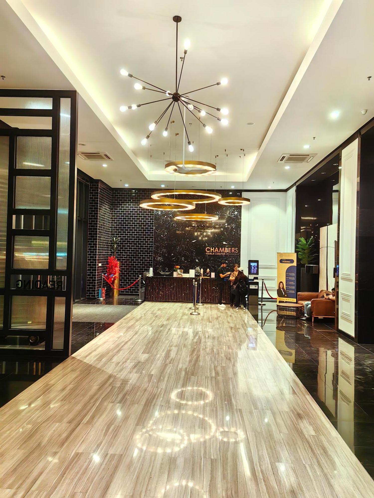 Chamber Resident Service Klcc Kuala Lumpur