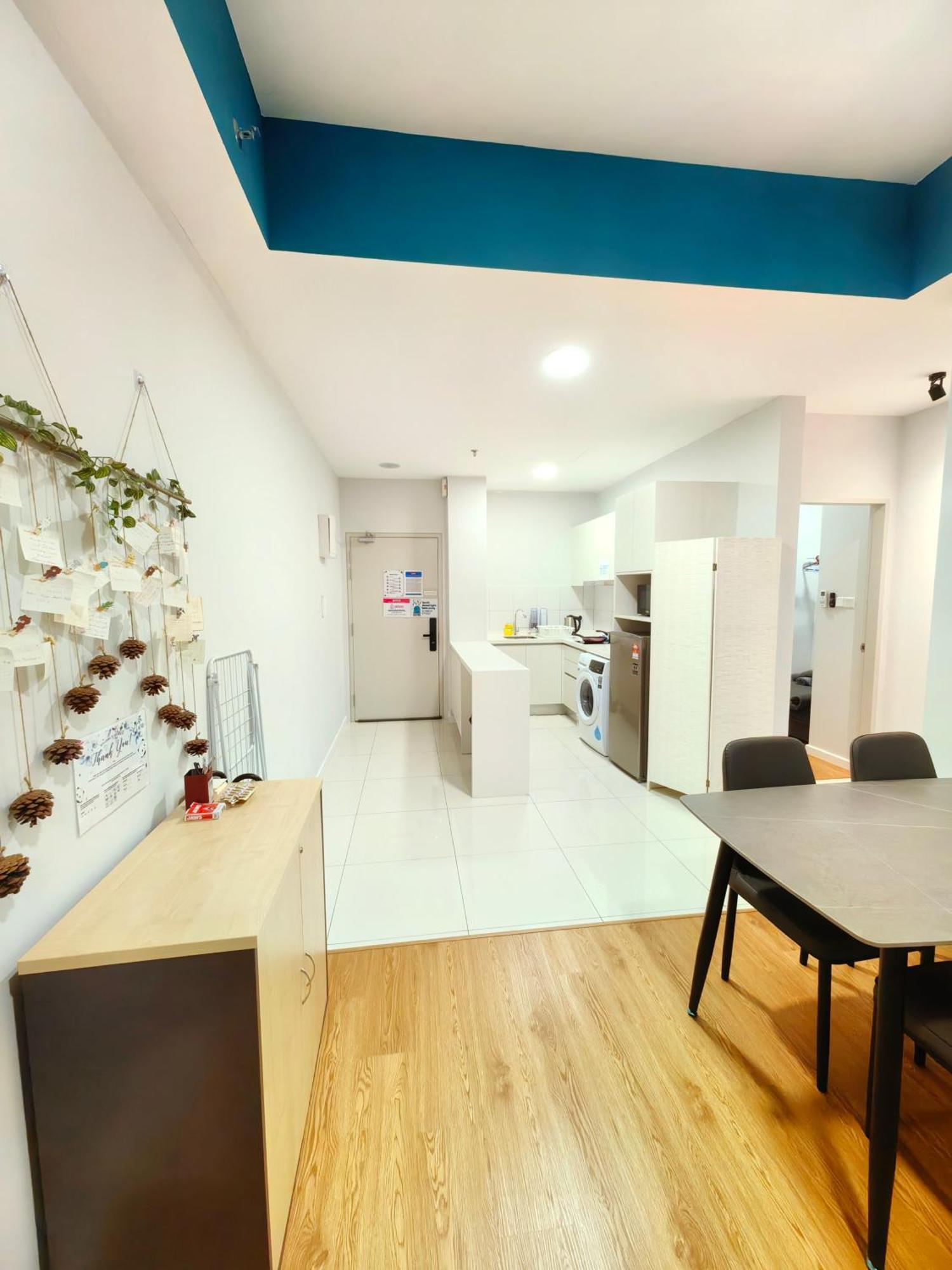 Chamber Resident Service Klcc Apartment